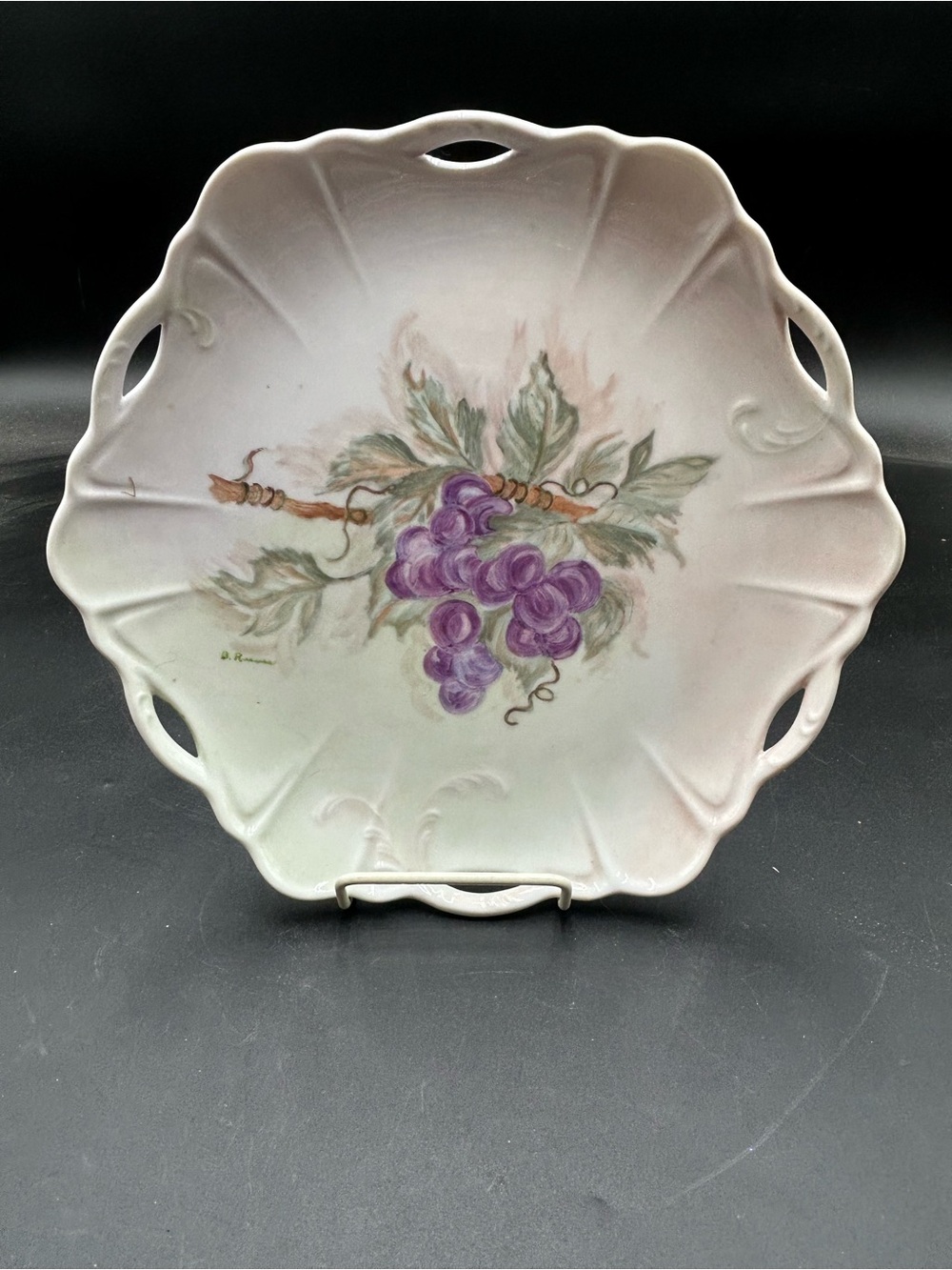 Hand-Painted Grape Motif Porcelain Serving platter, purple